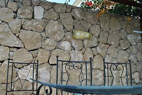 Villa Paradisia by Amy Villas