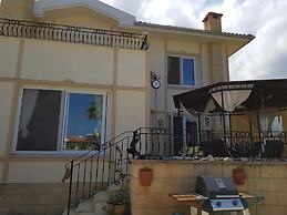 Villa PerriMaya by Amy Villas