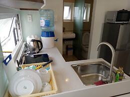 Spring Light Apartment