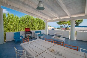 TD Villa Caterina Direct Access to the Sea