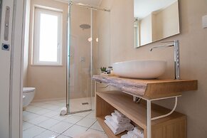 TD Villa Levante Modern Luxury Villa with Sea View