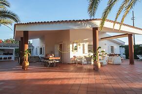 TD Villa Marinesca Typical Villa with Pool