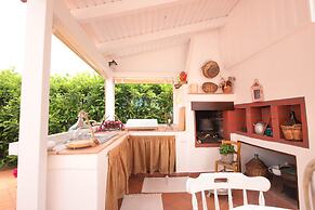 TD Villa Marinesca Typical Villa with Pool