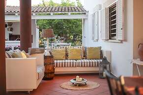 TD Villa Marinesca Typical Villa with Pool