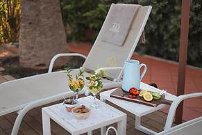 TD Villa Marinesca Typical Villa with Pool