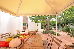 TD Villa Marinesca Typical Villa with Pool