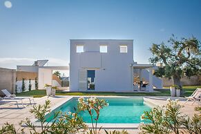 TD Villa Patrizia Pool & Alfresco Kitchen