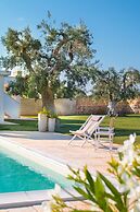 TD Villa Patrizia Pool & Alfresco Kitchen