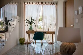 TD Villa Ponente Luxury Villa with Sea View Pool