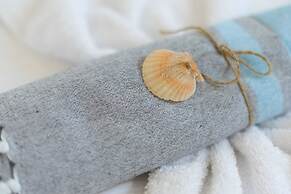 Sea and Sun Luxury Pools' Villas