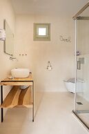 Sea and Sun Luxury Pools' Villas