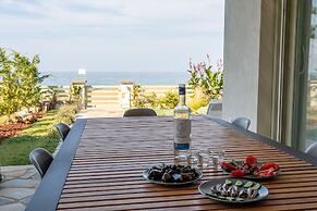 Sea and Sun Luxury Pools' Villas