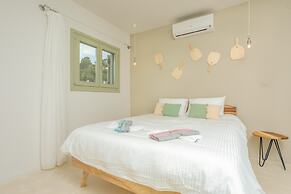 Sea and Sun Luxury Pools' Villas