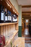 The Clothiers Arms