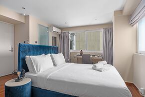 Aeolos Luxury Suites