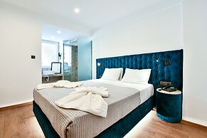 Aeolos Luxury Suites