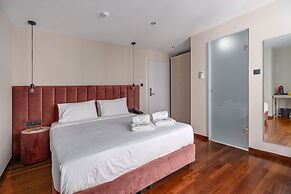 Aeolos Luxury Suites