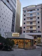 Aeolos Luxury Suites