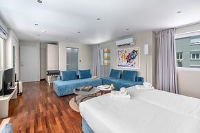 Aeolos Luxury Suites