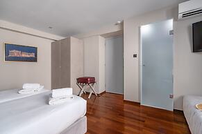 Aeolos Luxury Suites