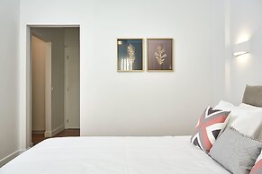 Luxurious Spacious Apt next  Hilton Area