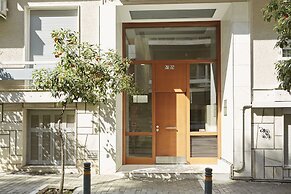 Modern Elegant Apt at Kolonaki