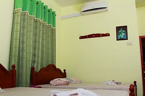 Senaro Holiday Resort