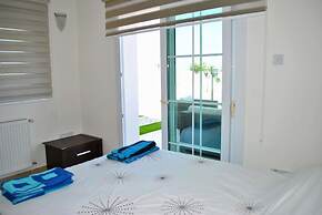 Villa Roman by Amy Villasa