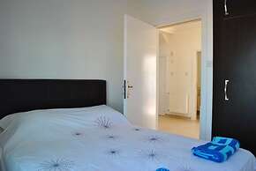 Villa Roman by Amy Villasa