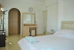 Villa Roman by Amy Villasa