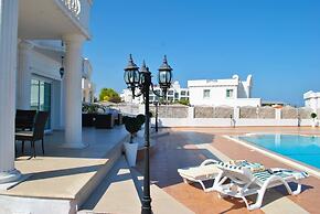 Villa Roman by Amy Villasa