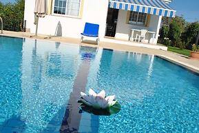 Villa Rose by Amy Villas