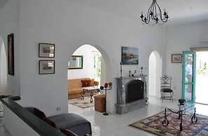 Villa Sabrina by Amy Villas