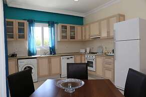 Villa Sardunya Sunset by Amy Villas