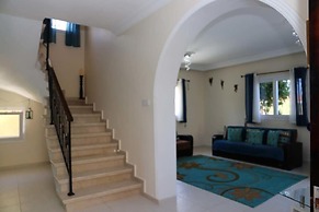 Villa Sardunya Sunset by Amy Villas