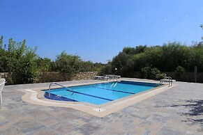 Villa Sardunya Sunset by Amy Villas