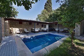 Villa Stone House by Amy Villas