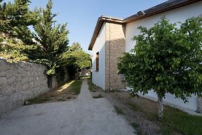 Villa Stone House by Amy Villas