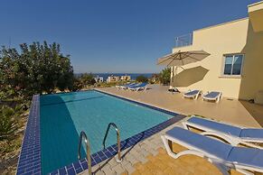 Villa Sunny by Amy Villas