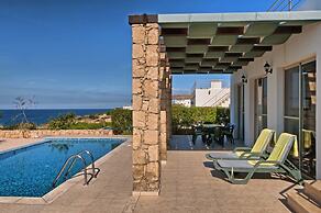 Villa Sweetwater Bay by Amy Villas