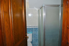 Villa Thornburry by Amy Villas