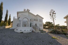 Villa Tortuga by Amy Villas