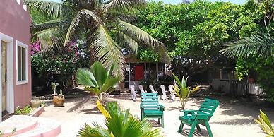 Dreamland Beach Resort - Hostel