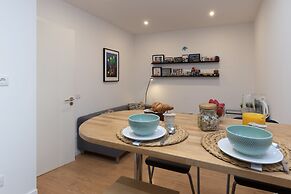 Alves da Veiga Apartments