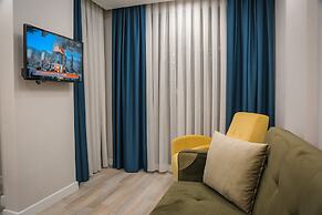 White Golden Suite Hotel