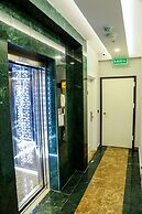 White Golden Suite Hotel