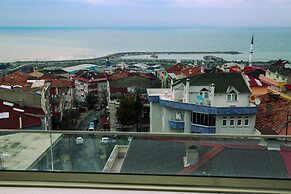 White Golden Suite Hotel