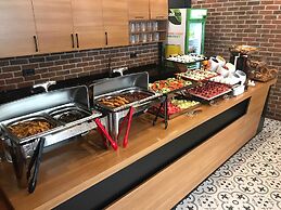 White Golden Suite Hotel