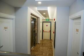 White Golden Suite Hotel