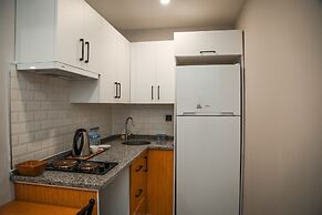 White Golden Suite Hotel